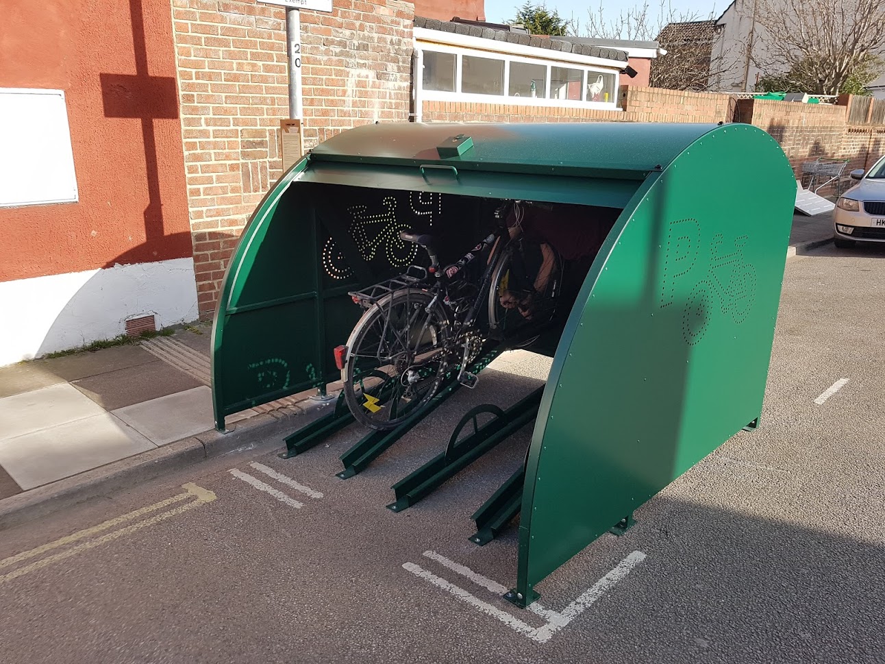 Lockable on sale bike storage