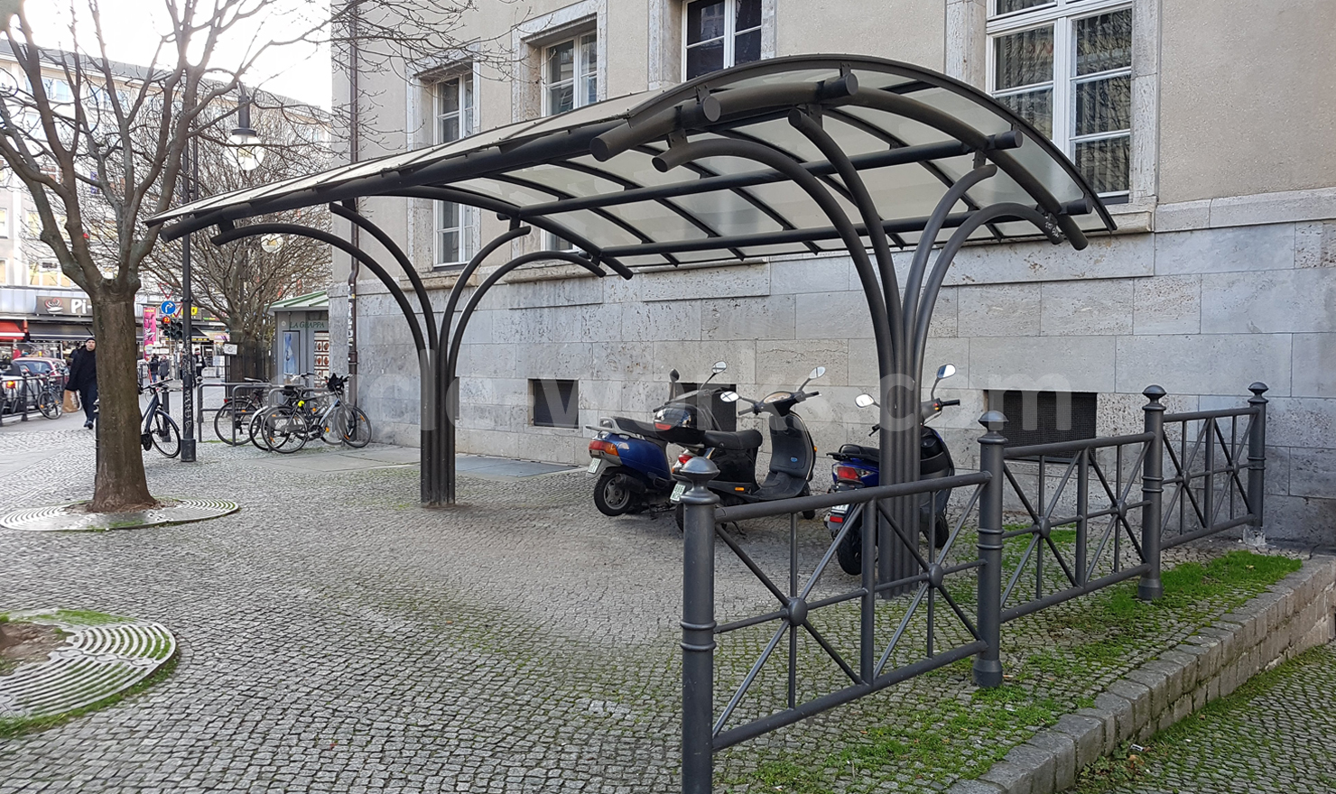 Josta Pergola Bike Shelter