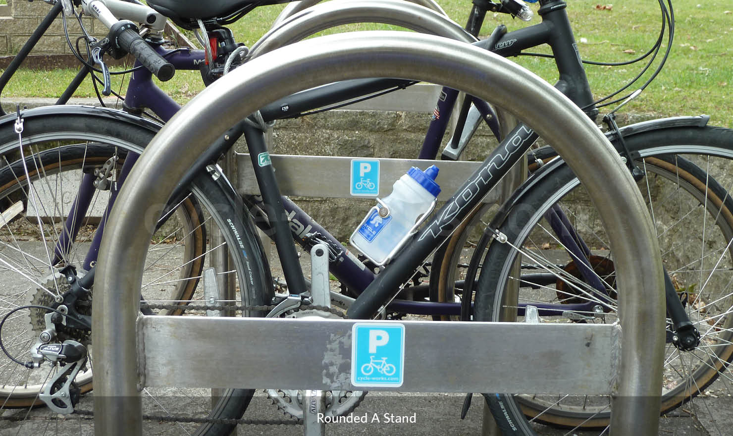 Cycle Rounded A Rack