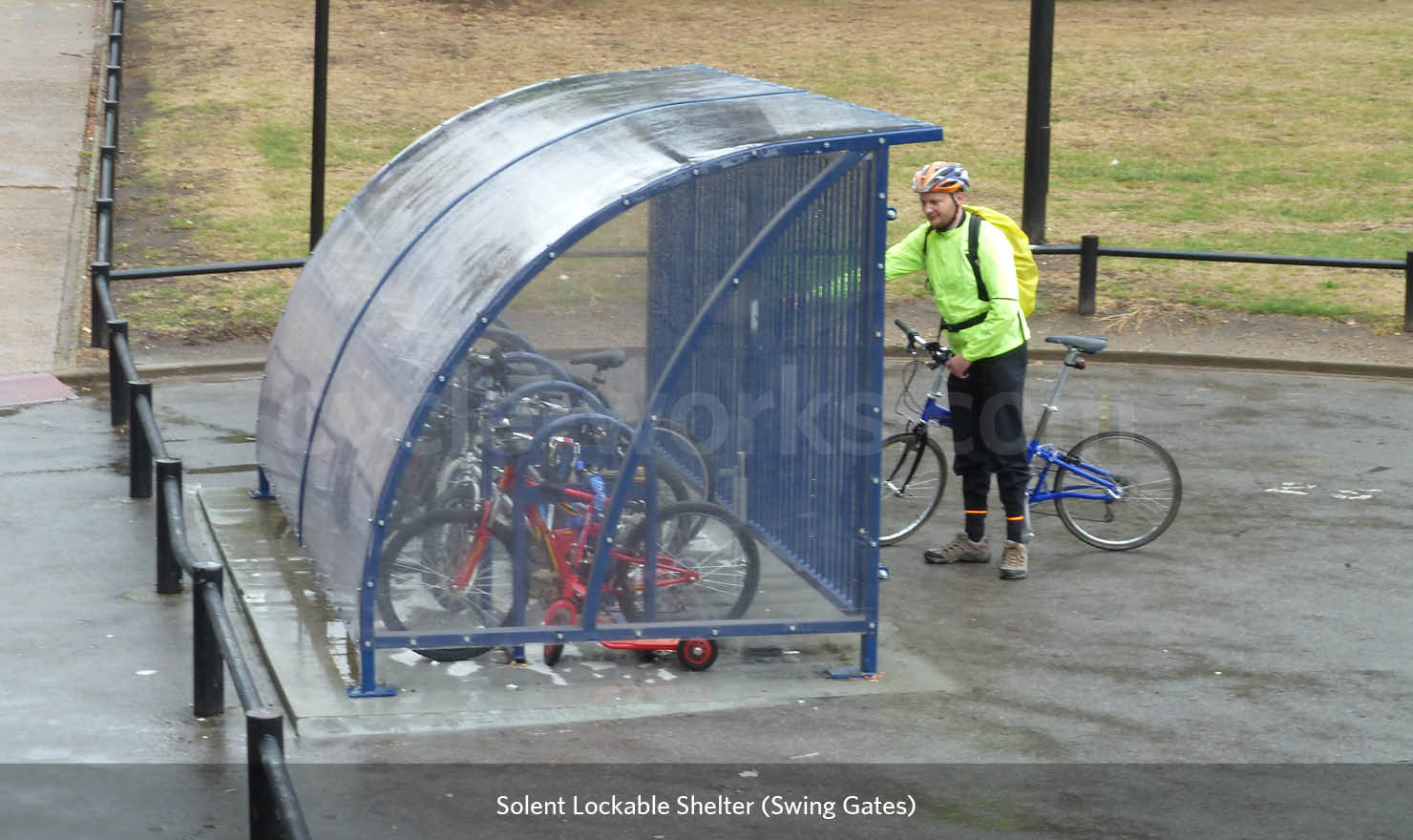 lockable bike shelter